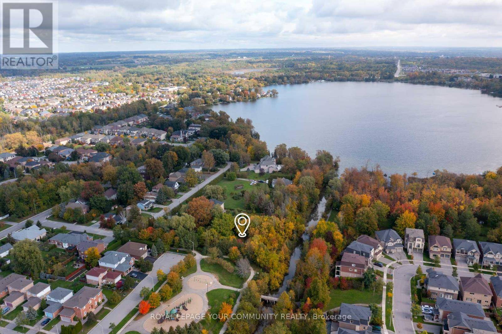 Richmond Hill (oak Ridges Lake Wilcox), ON L4E3A1,33 SYLVAN CRESCENT