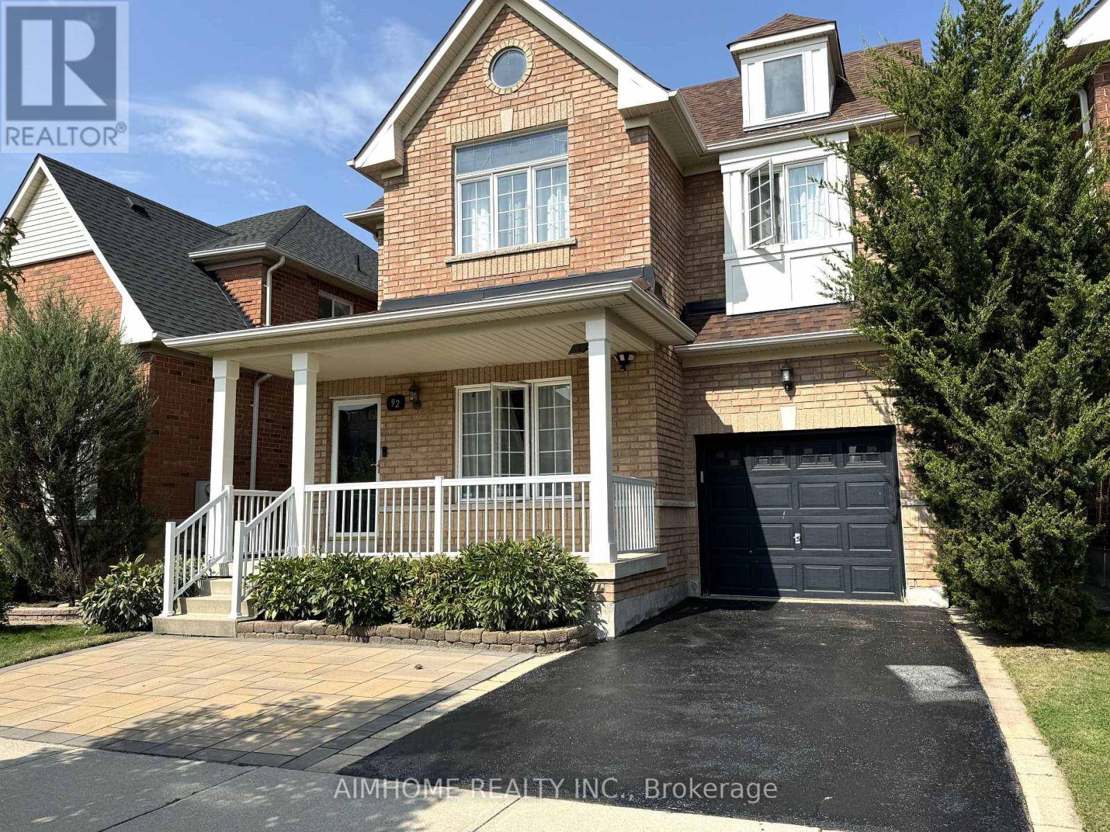 Richmond Hill (oak Ridges Lake Wilcox), ON L4E5A2,92 BARNWOOD DRIVE