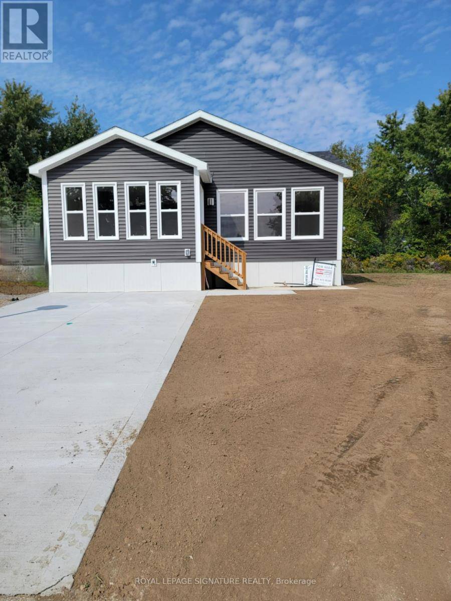 Innisfil (cookstown), ON L0L1L0,14 BRIAR WOOD PLACE
