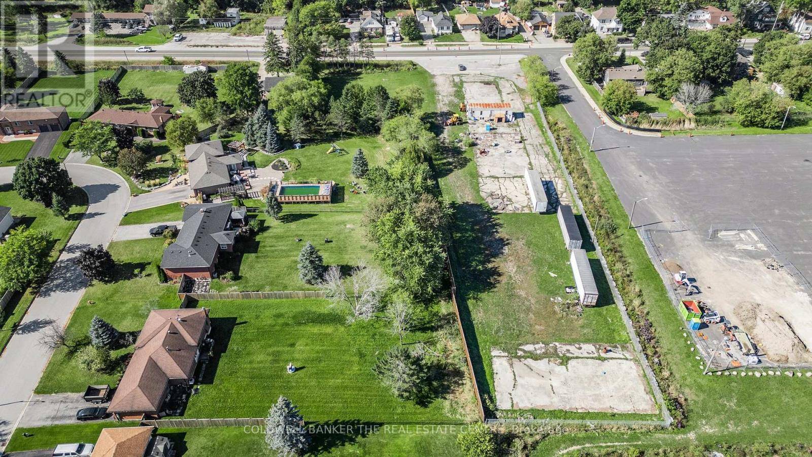 Innisfil (stroud), ON L9S1K8,* 7825-7813 YONGE STREET S