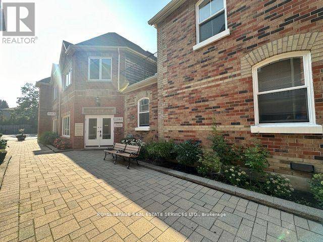 Vaughan (crestwood-springfarm-yorkhill), ON L4J1V9,7626A Yonge ST #27