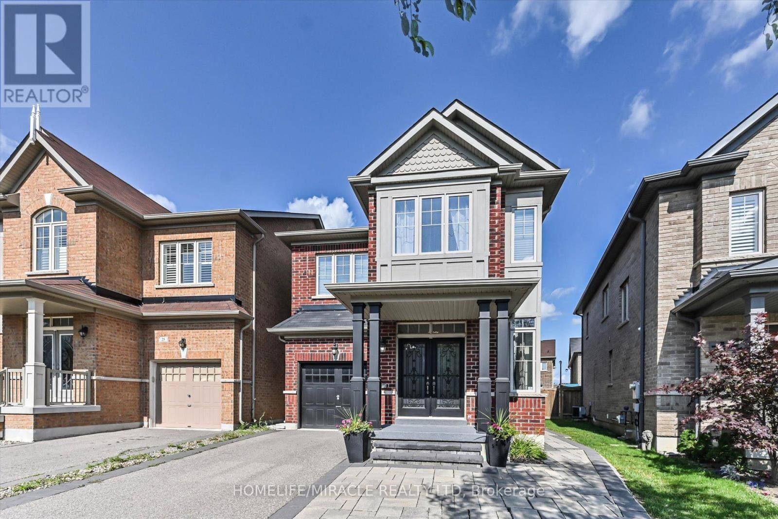 Vaughan (kleinburg), ON L4H3N5,23 KILLINGTON AVENUE