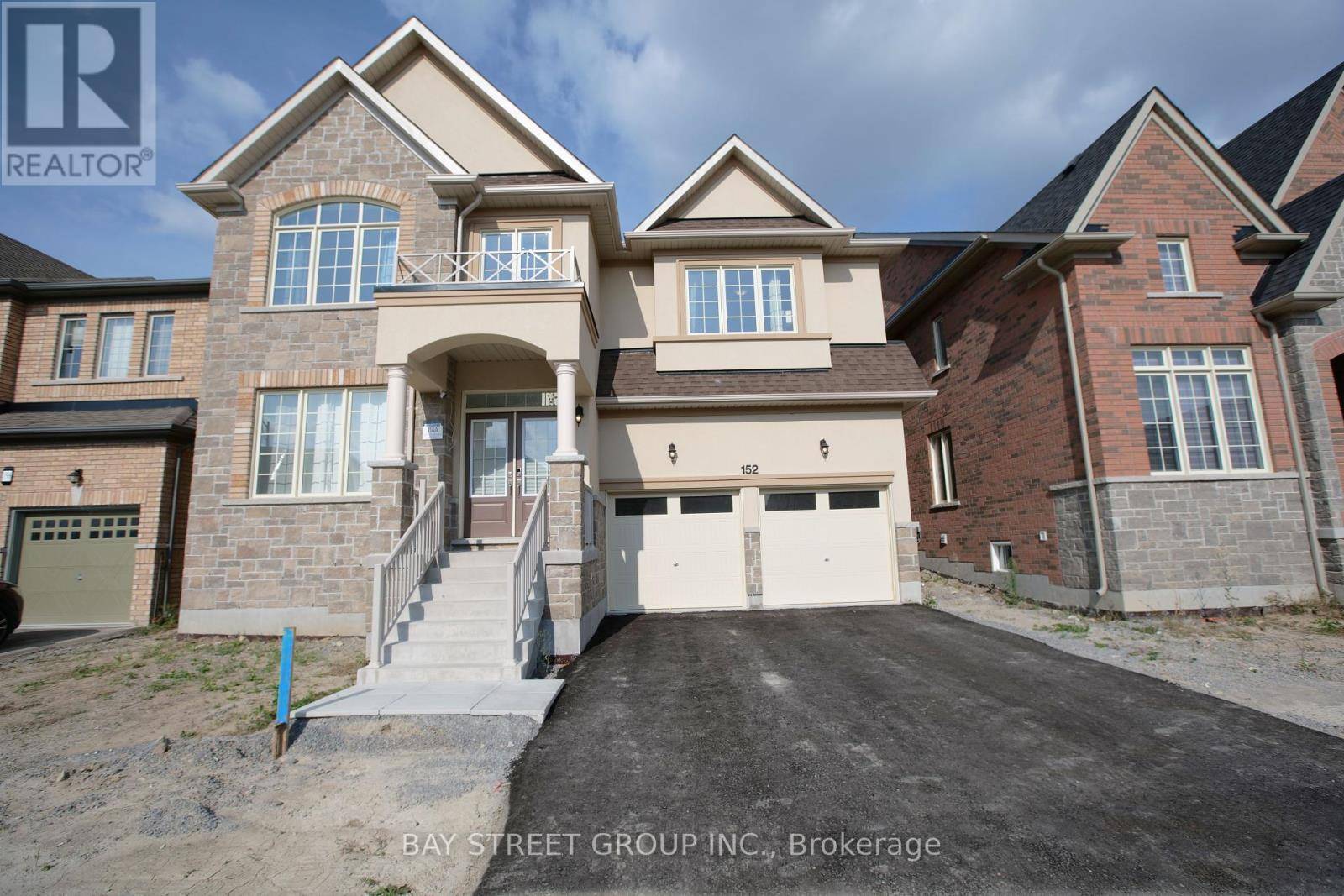 East Gwillimbury (queensville), ON L0G1R0,152 Ben Sinclair AVE #room