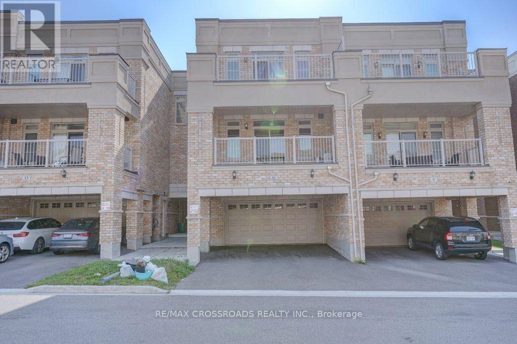 Markham (box Grove), ON L6B1N6,11 LUZON AVENUE