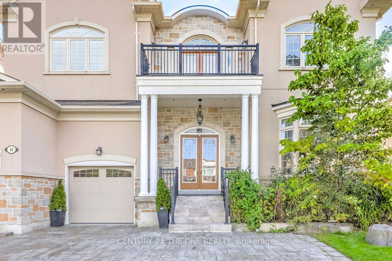 Whitchurch-stouffville, ON L4A0C9,40 ROYAL SHAMROCK COURT