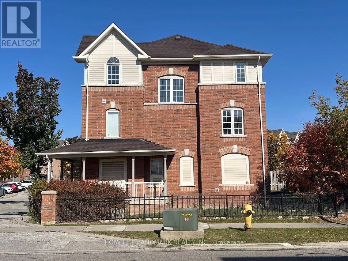 Markham (village Green-south Unionville), ON L3R5Y7,1 NAKINA WAY