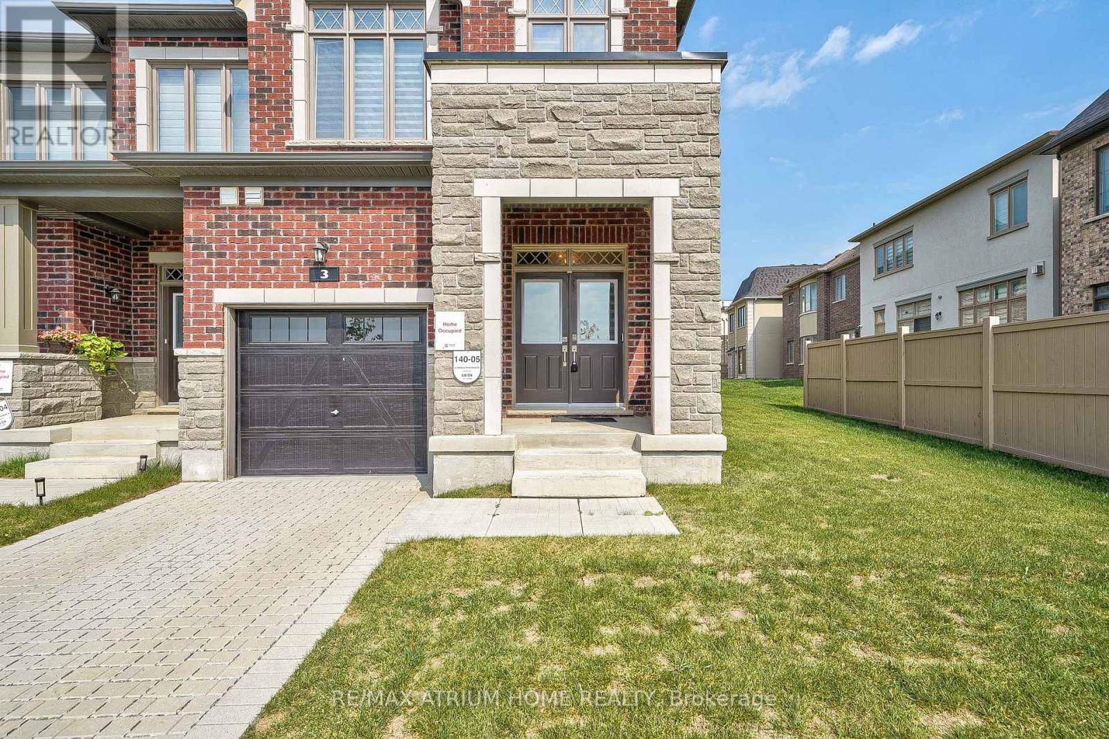 Markham (angus Glen), ON L6C3J6,3 JESSICA ANTONELLA STREET E