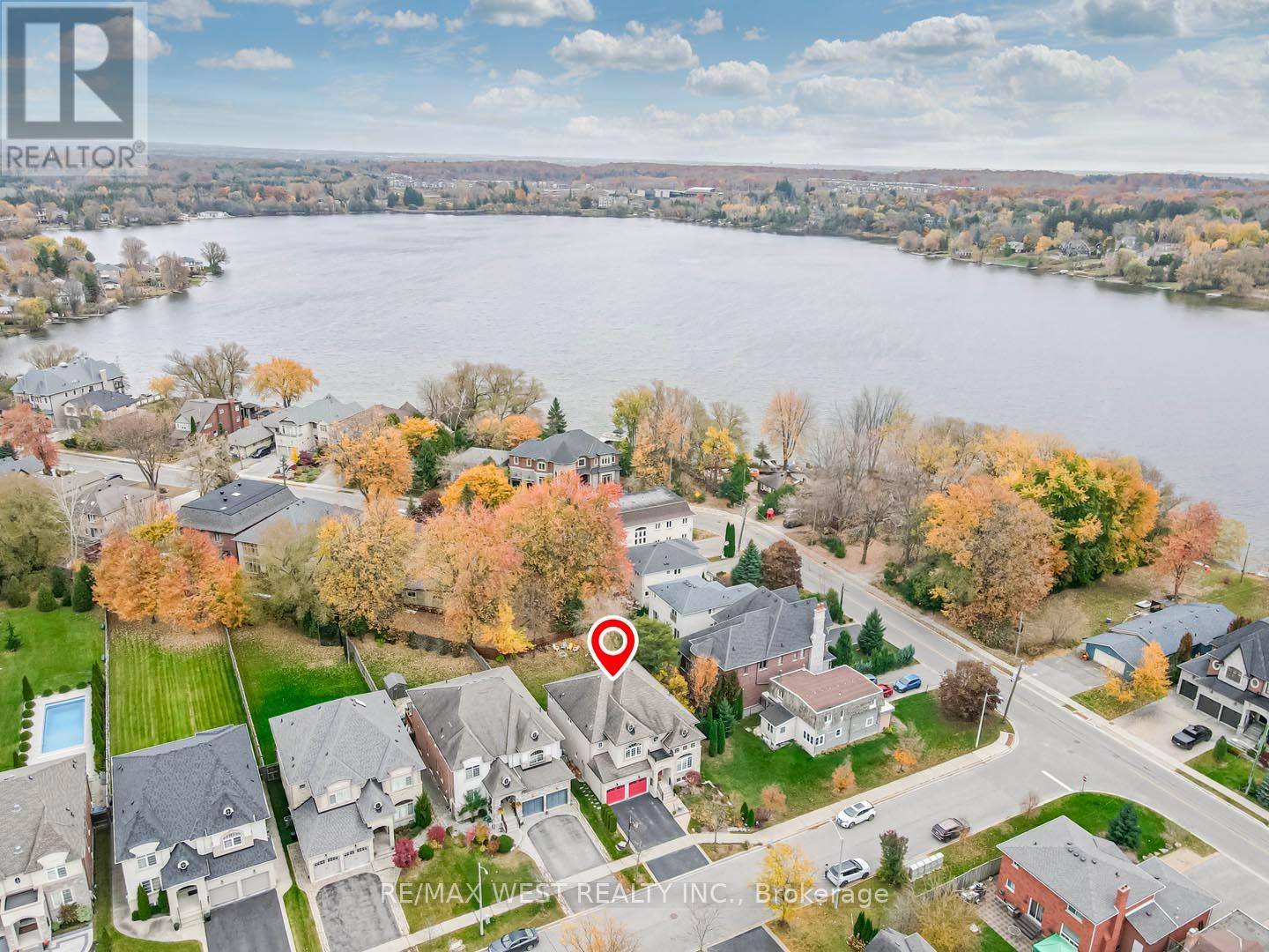 Richmond Hill (oak Ridges Lake Wilcox), ON L4E3A5,5 WESTLEA AVENUE