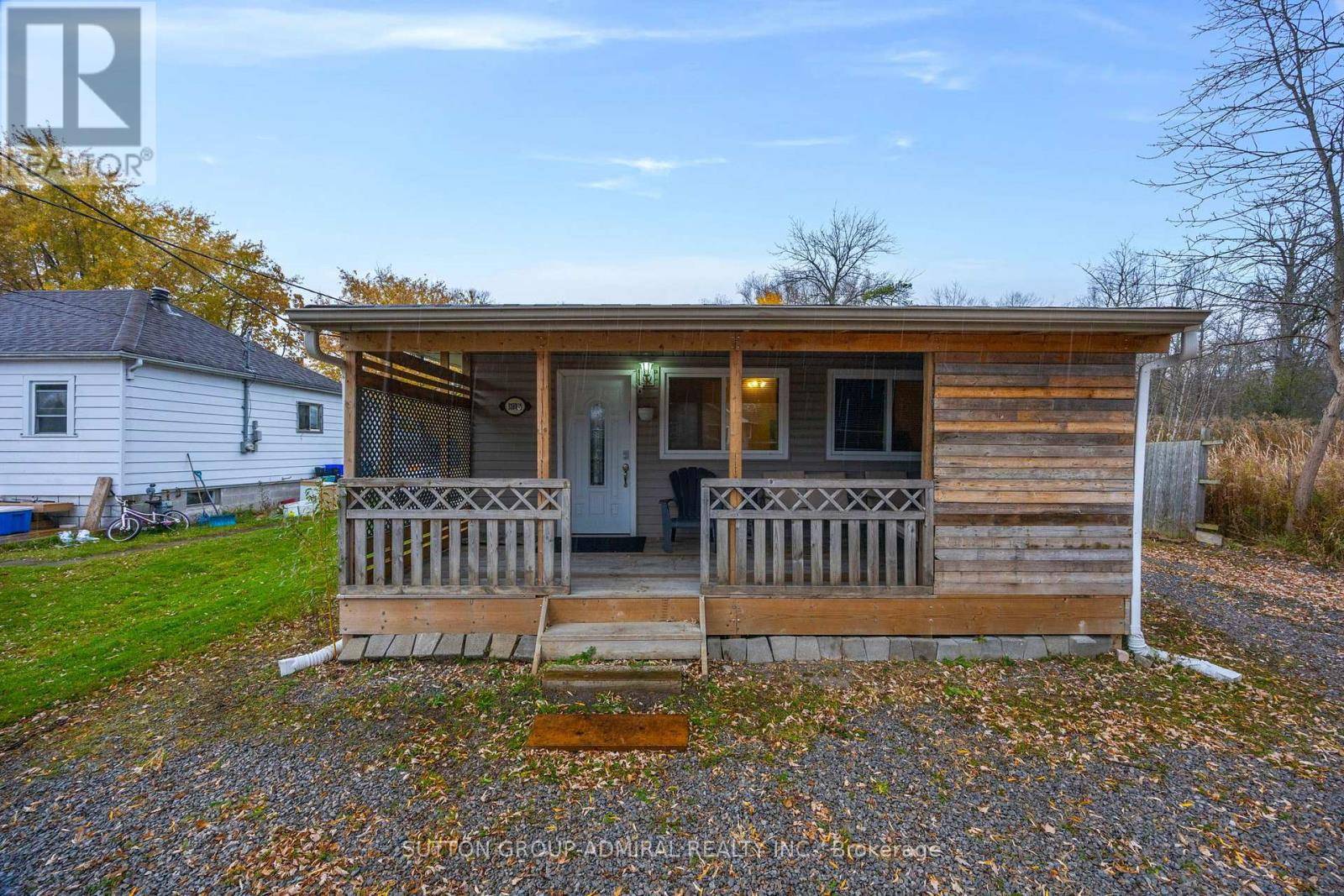 Georgina (historic Lakeshore Communities), ON L0E1S0,815 LAGOON DRIVE