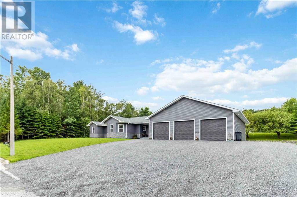 Nackawic, NB E6G2N8,15 Clark Crescent