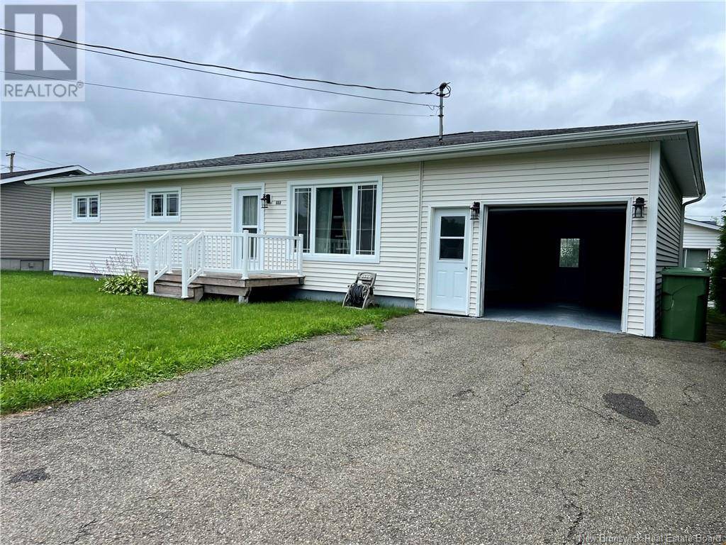 Grand Falls, NB E3Z1A2,668 4th Avenue