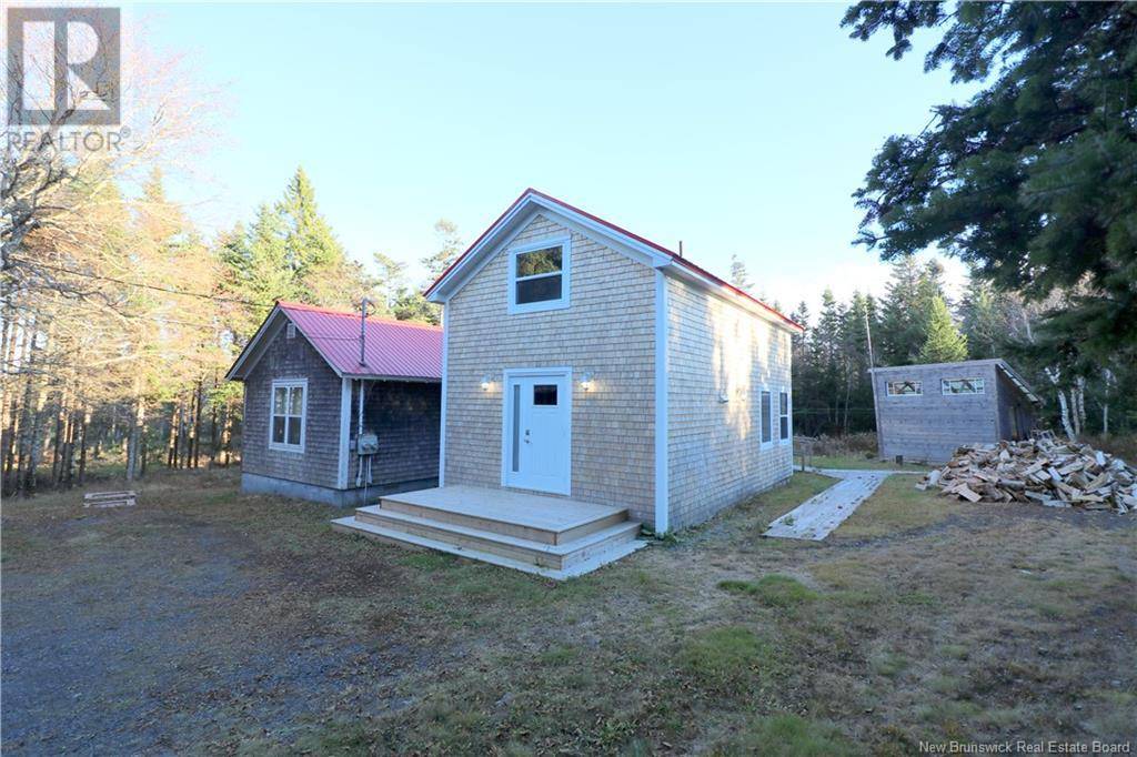 Grand Manan, NB E5G4C9,7 Bancroft Road