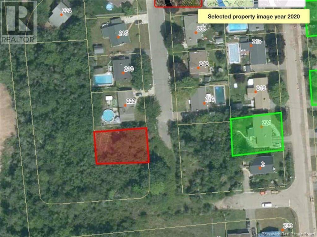 Moncton, NB E1B1N4,5-J Summit Drive