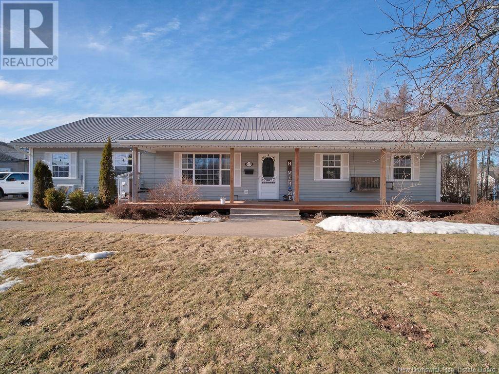 Moncton, NB E1E1B9,617 Salisbury Road