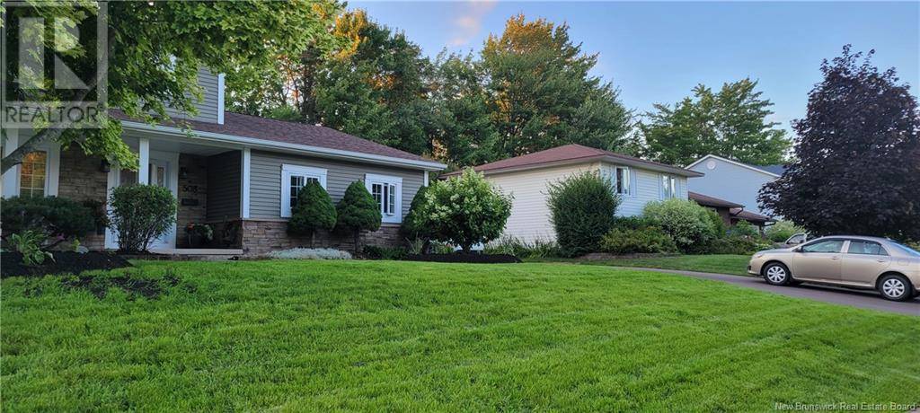 Dieppe, NB E1A6L9,508 Isabelle Street