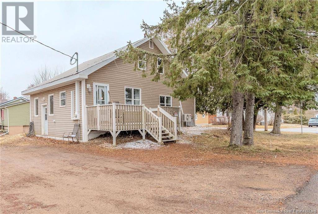 Sussex, NB E4E1L7,79 Floral Avenue