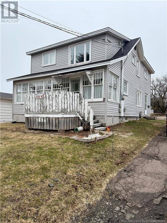 Dieppe, NB E1A2A2,653-655 Gaudet Street