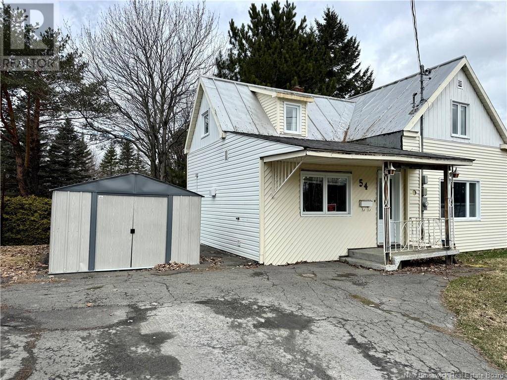 Edmundston, NB E3V1E1,54 Fort Avenue
