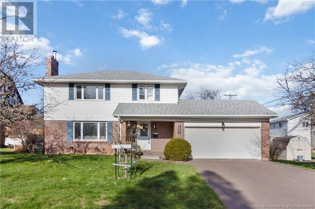 Dieppe, NB E1A1W8,295 Orleans