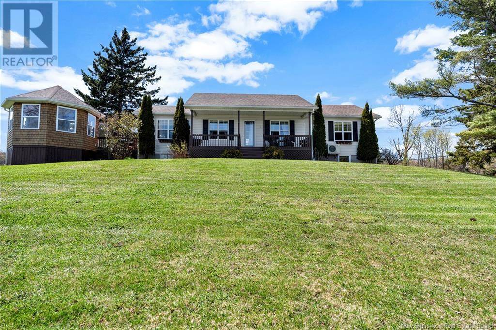 Memramcook, NB E4K1K4,251 Pre D'en Haut Street