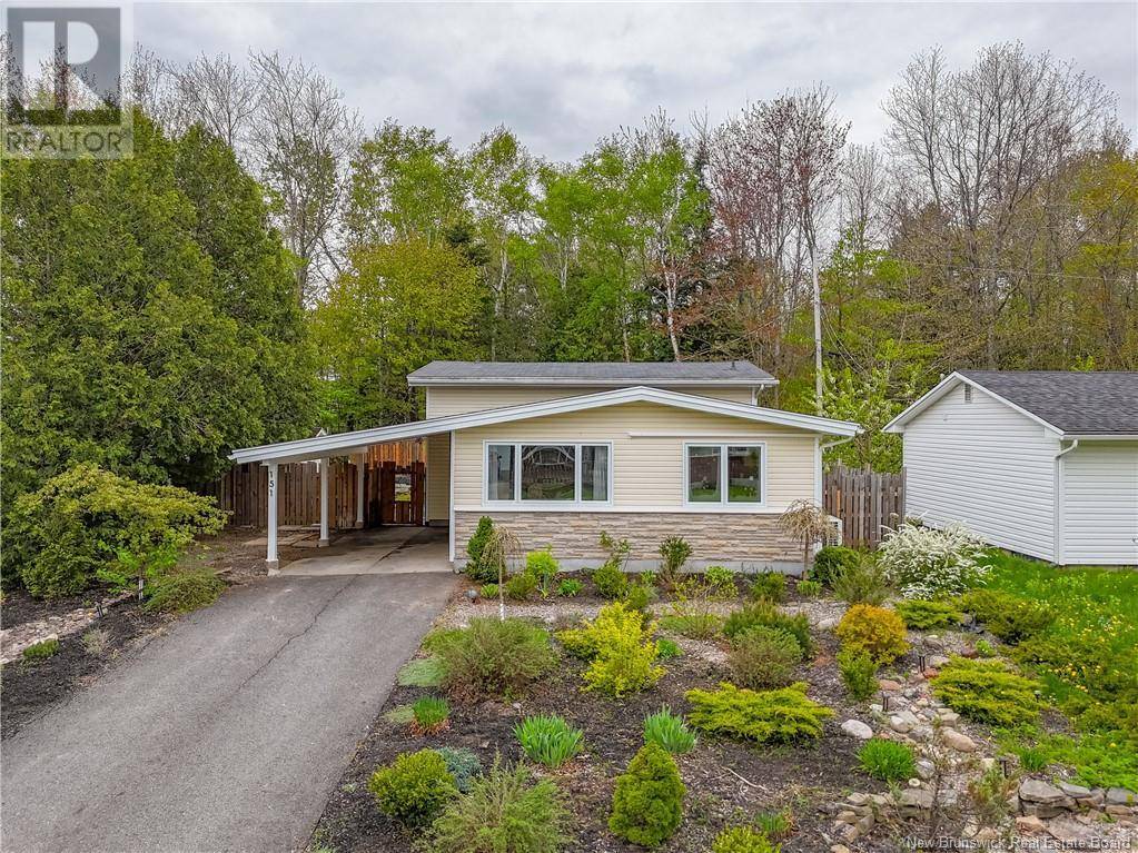 Fredericton, NB E3B2S9,151 Beechwood Crescent
