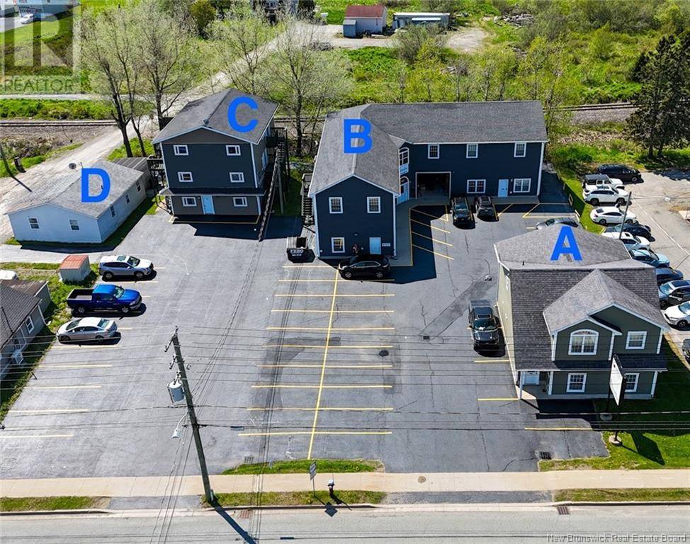 Saint John, NB E2H2G9,587-589 ROTHESAY Avenue