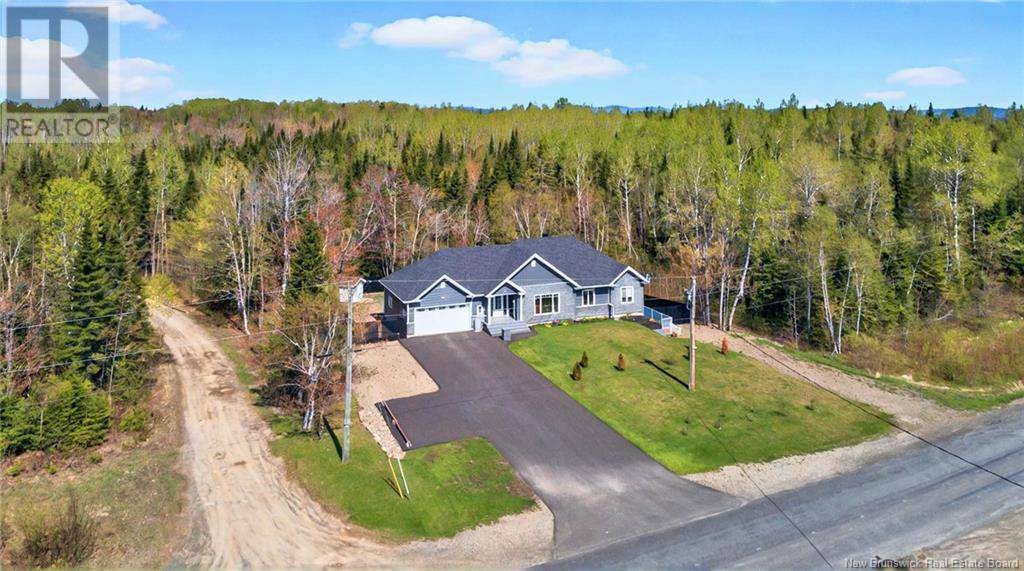 Balmoral, NB E8E1K5,593 Drapeau Chemin