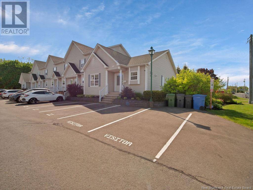 Dieppe, NB E4R1S9,354 Rue Amirault Street Unit# 11