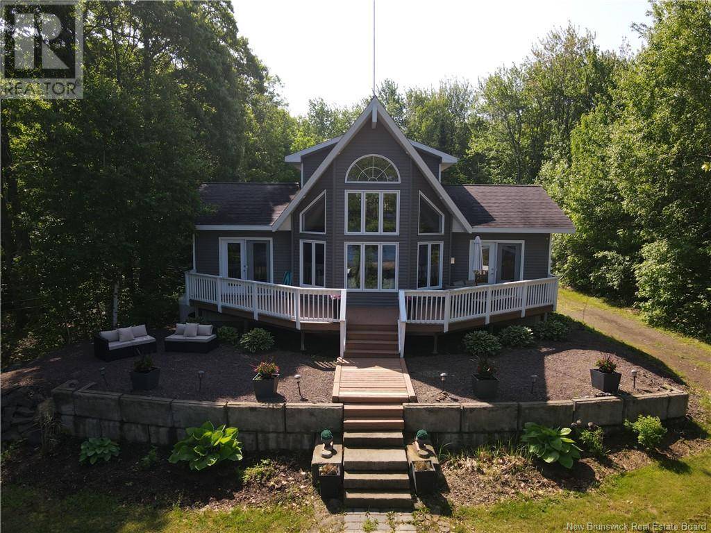 Cumberland Bay, NB E4A0A8,15 School House Lane