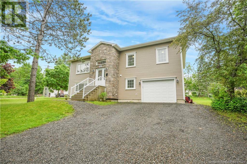 Fredericton, NB E3B3G8,855 Smythe Street