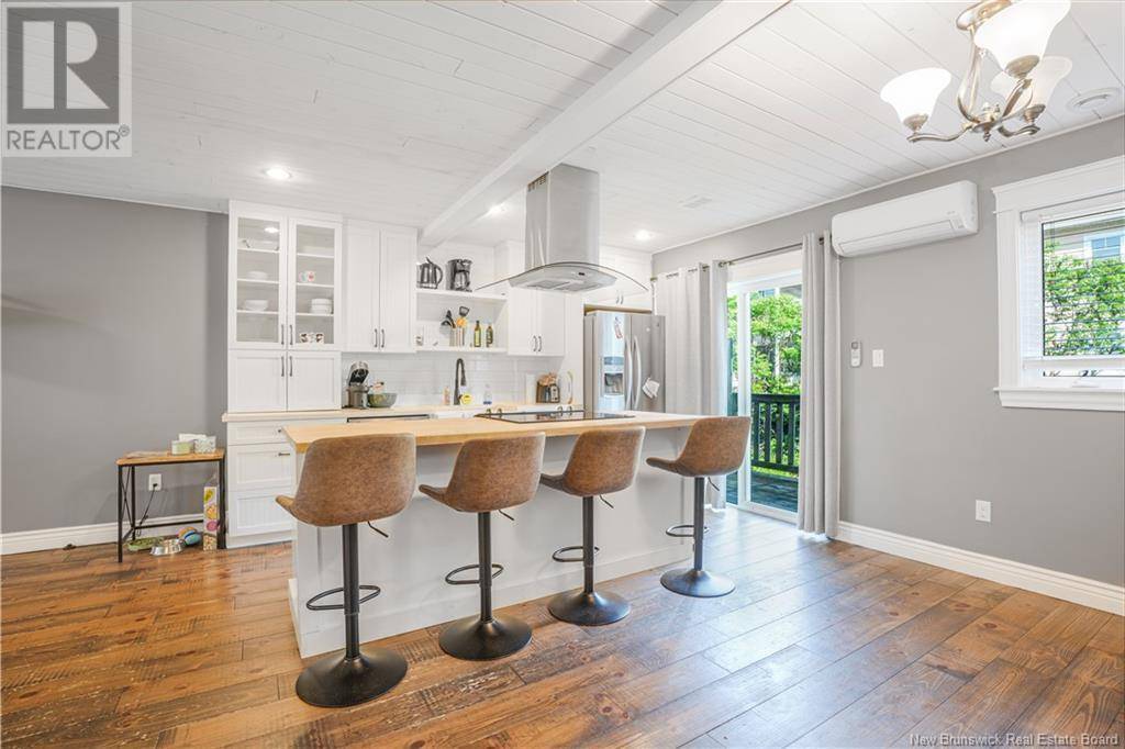 Fredericton, NB E3A7M4,19 Brownstone Lane