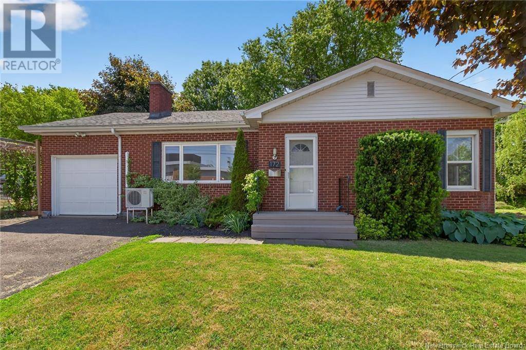Moncton, NB E1C7A1,172 MacBeath Avenue