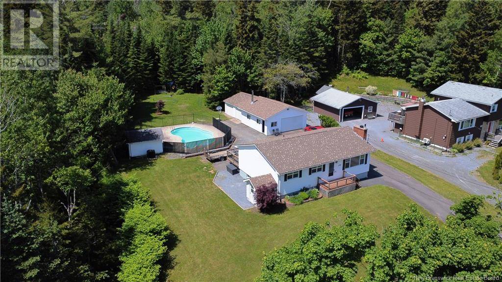 Grand Bay-westfield, NB E5K2E4,125 Inglewood Drive