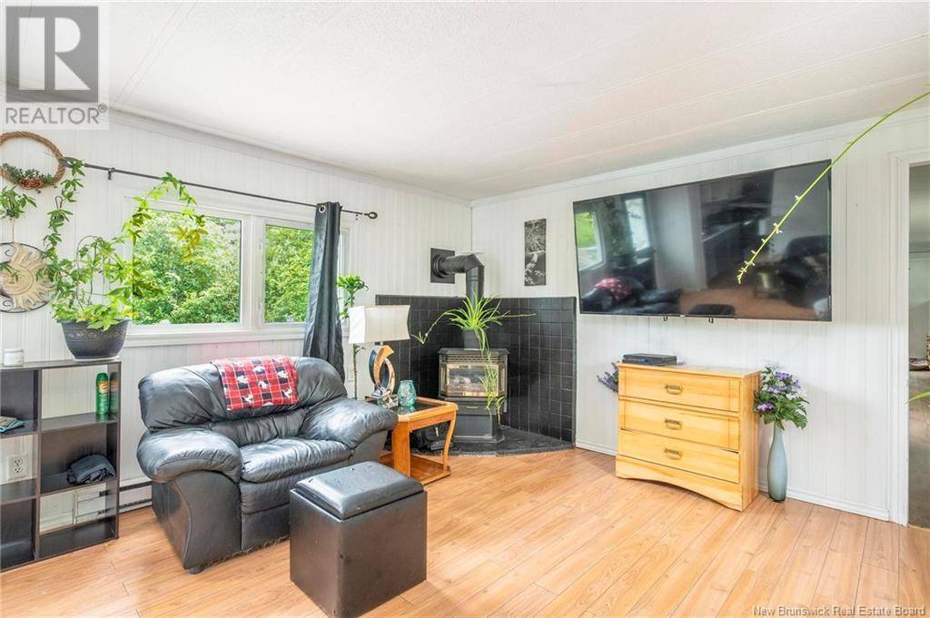 Riverview, NB E1B5A9,71 Moss Lane