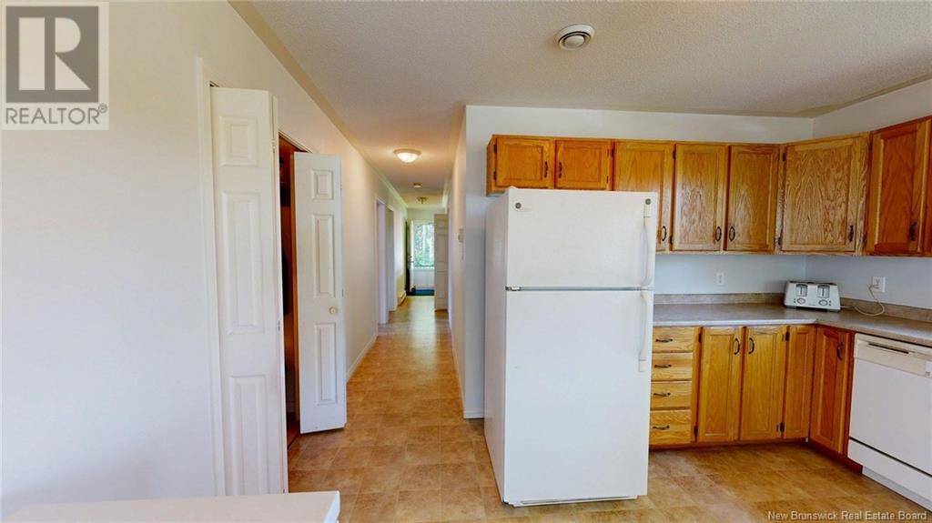 Minto, NB E4B2Z7,137 Post Road