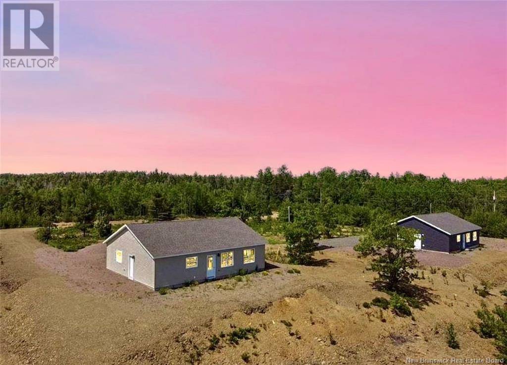 Grand Lake, NB E4B2H6,70 Winterport Way
