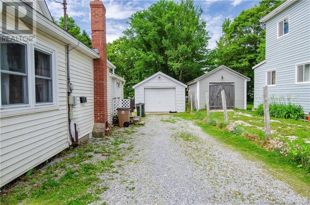 Saint John, NB E2N1C7,4283 Loch Lomond Road