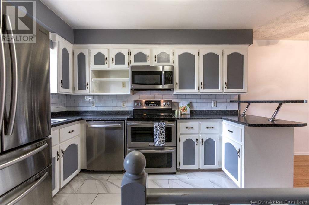 Saint John, NB E2J4L9,22 Hollybrook Court