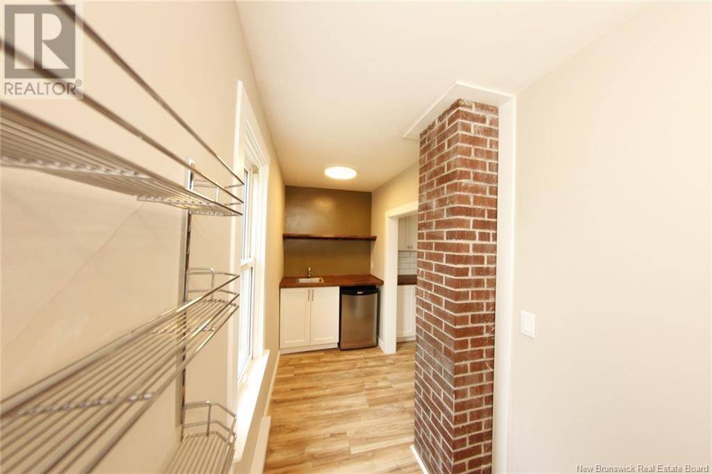 Miramichi, NB E1V7B1,2855 King George Highway
