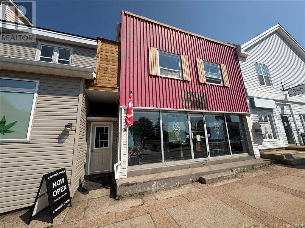St George, NB E5C3H9,17 Main Street