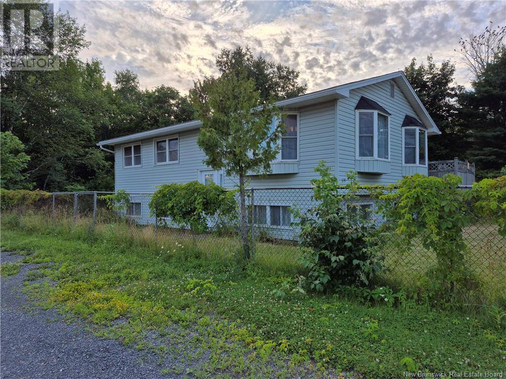 Fredericton, NB E3A8H4,579 St.Mary's Street