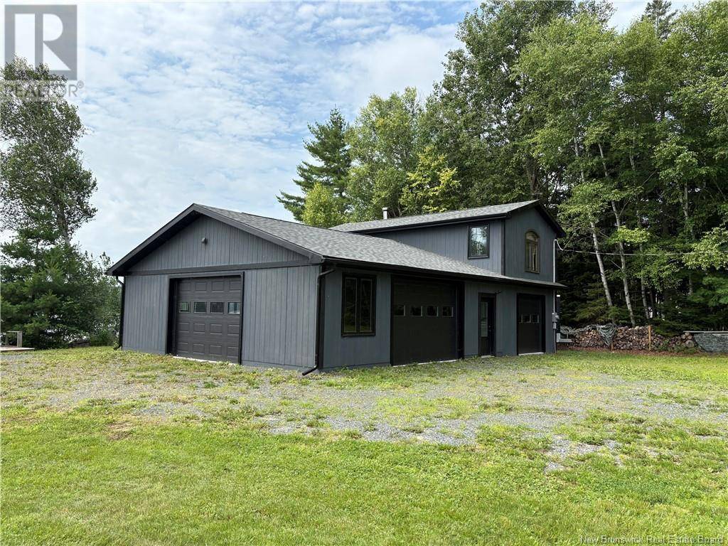 Strathadam, NB E1V4G9,583 Route 425