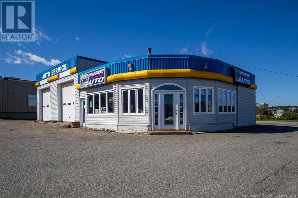 Saint John, NB E2K1K7,267 Metcalf Street