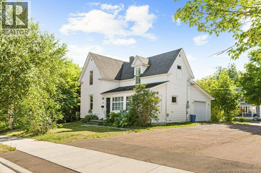 Moncton, NB E1A3V1,130 Somerset Drive