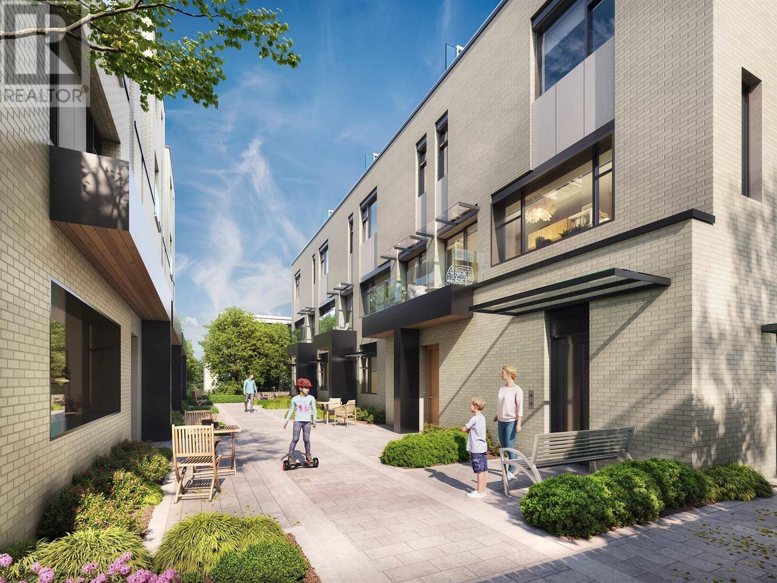 North Vancouver, BC V7L1G3,427/429 East 3RD ST #106