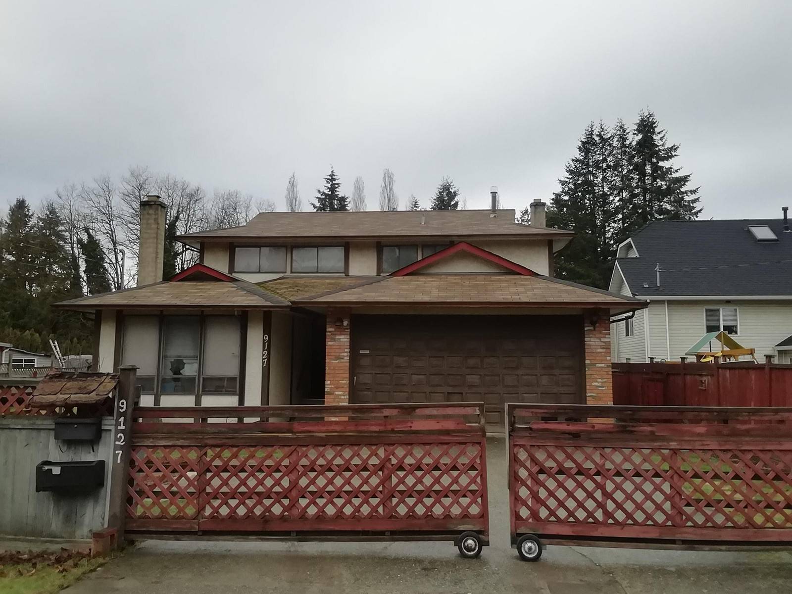 Surrey, BC V3R3Z5,9127 149 STREET