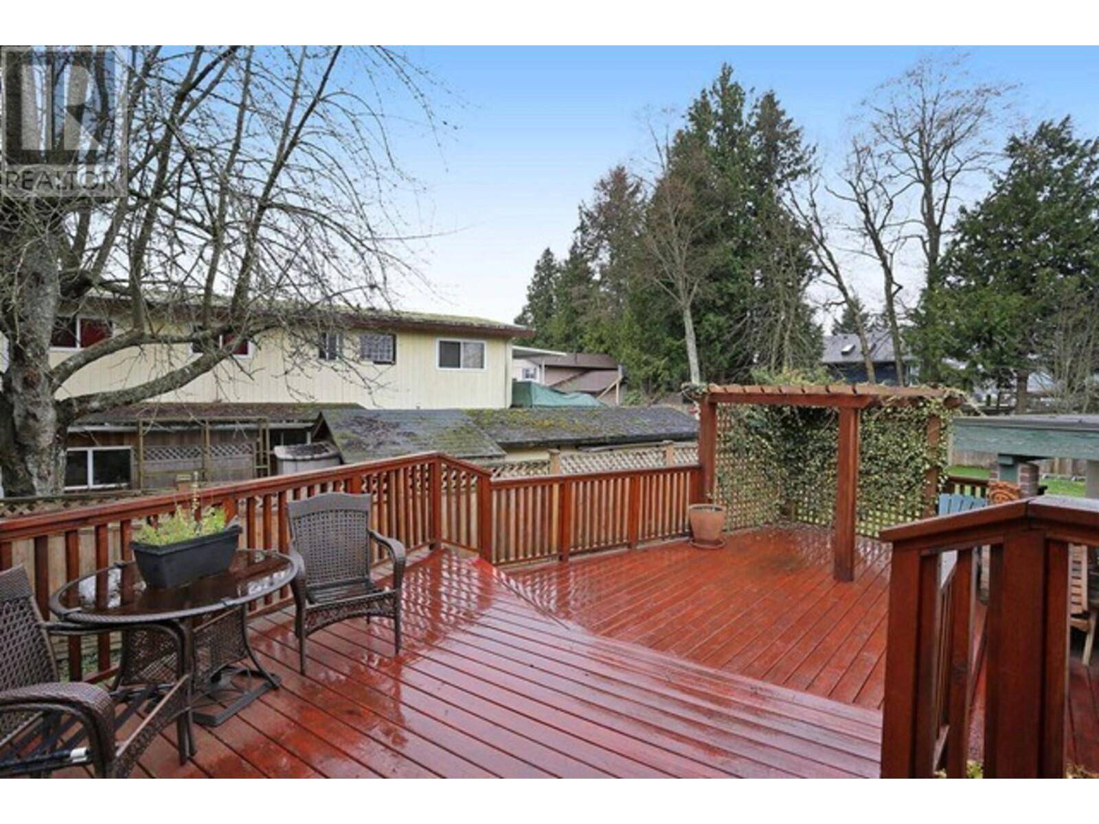 Delta, BC V4M2A8,5214 12 AVENUE