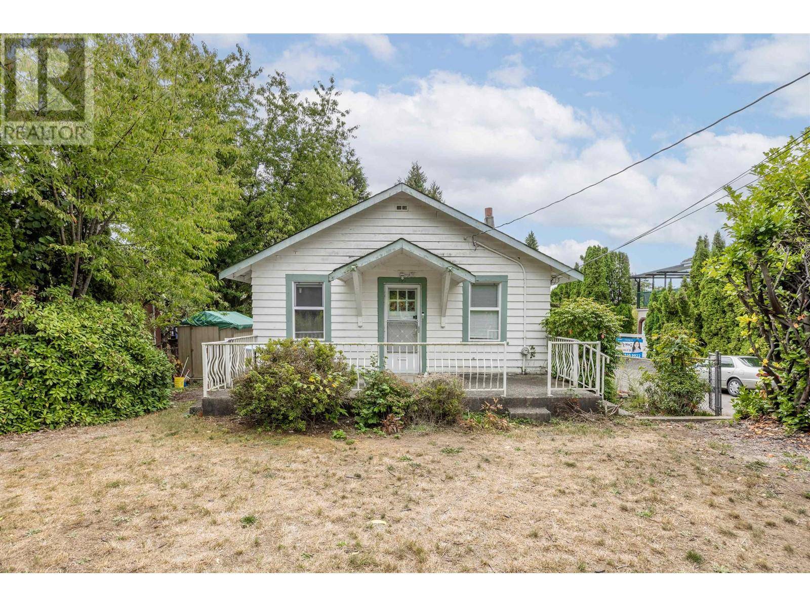 Coquitlam, BC V3K2V7,634 ROCHESTER AVENUE