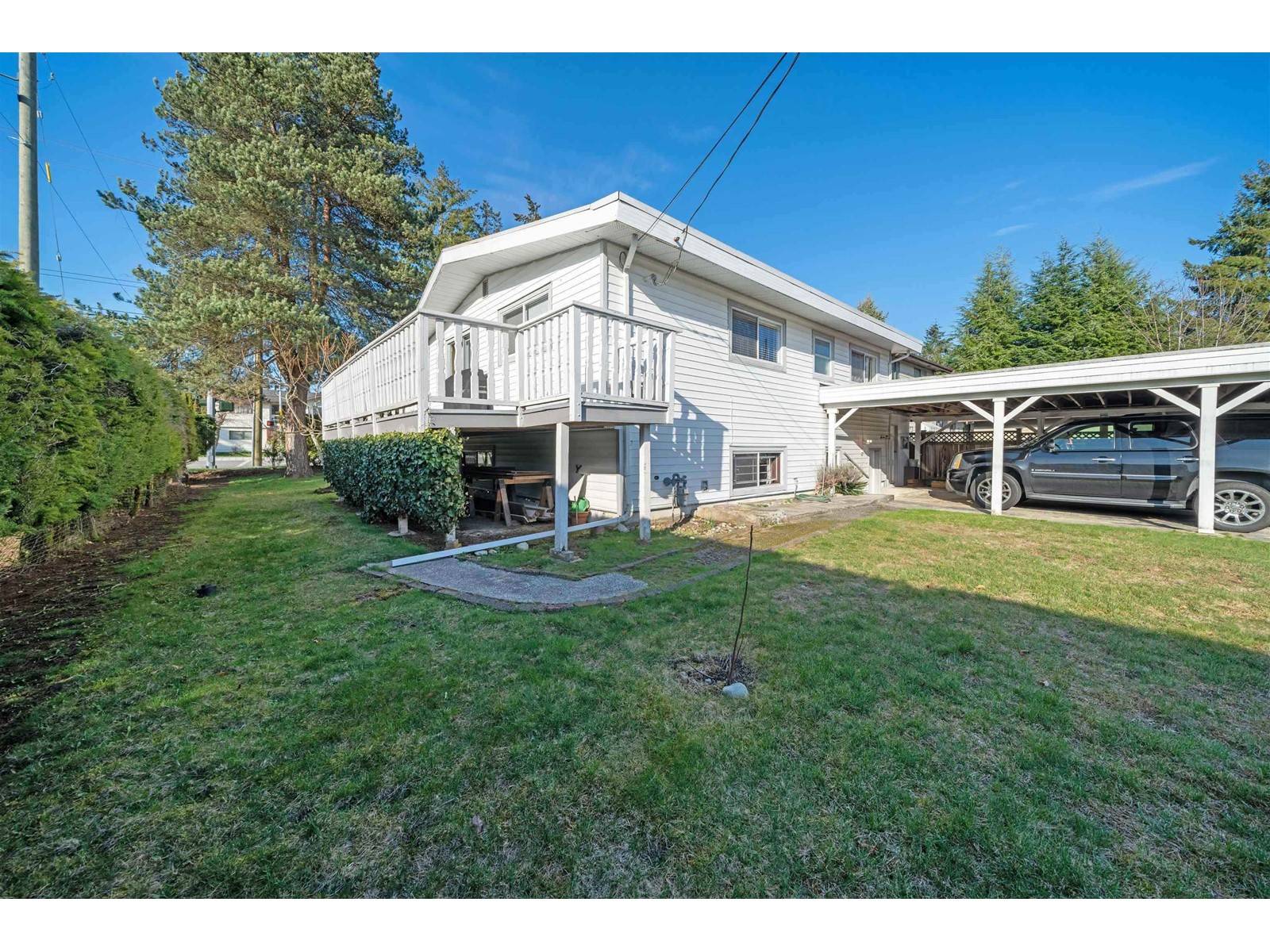 Surrey, BC V3R1E9,15004 96 AVENUE