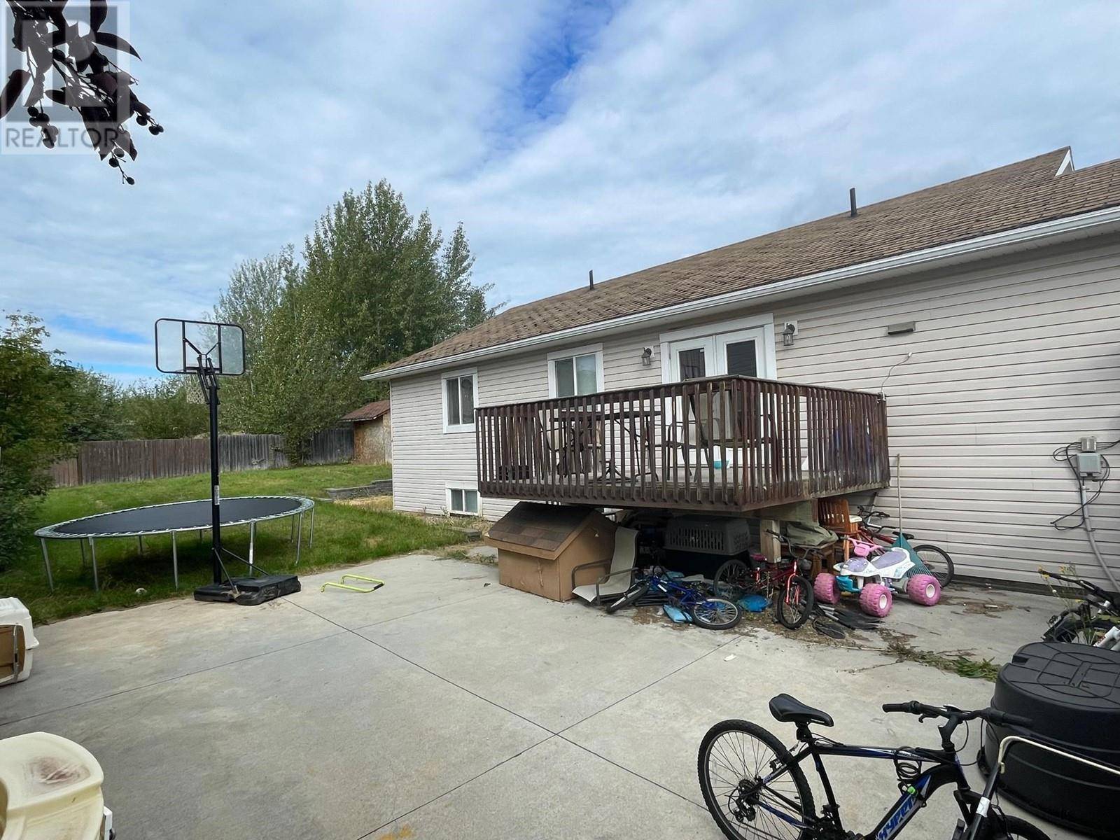 Fort Nelson, BC V0C1R0,5213 HALLMARK CRESCENT